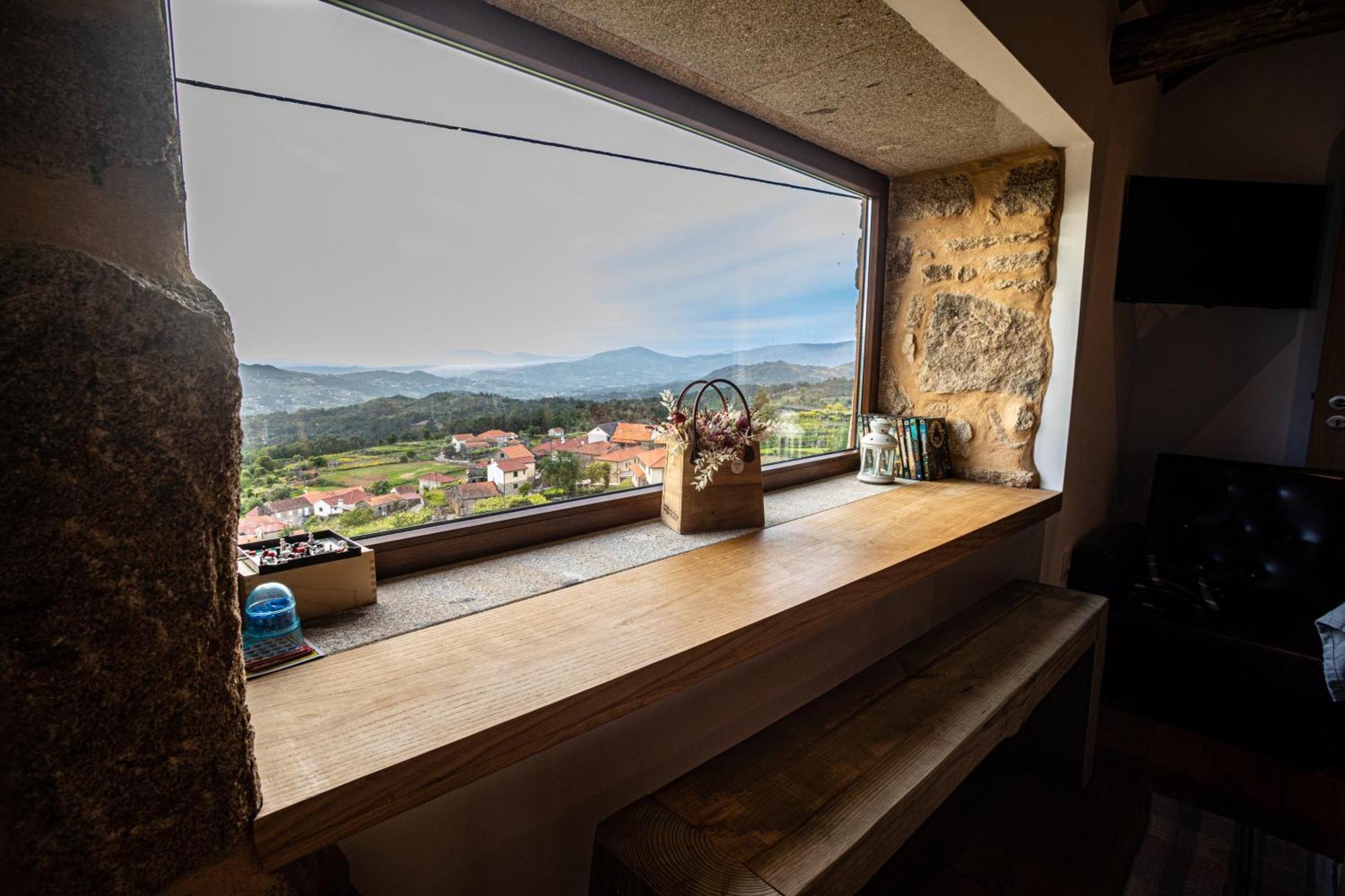 Chale Dos Penedos, Sossego E Piscina Privada Villa Monção Exterior foto